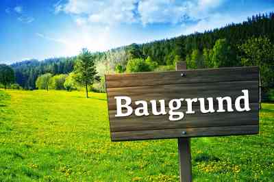 © BRN-Pixel - stock.adobe.com Schild Baugrund